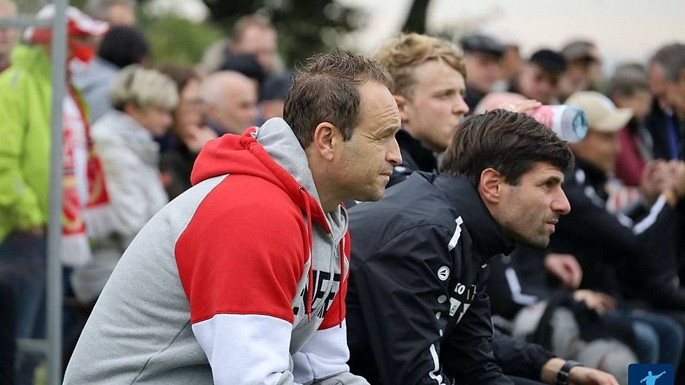 FC Energie Cottbus Cheftrainer Dirk Lottner setzt sich und seinem Team neue Ziele für die Saison.