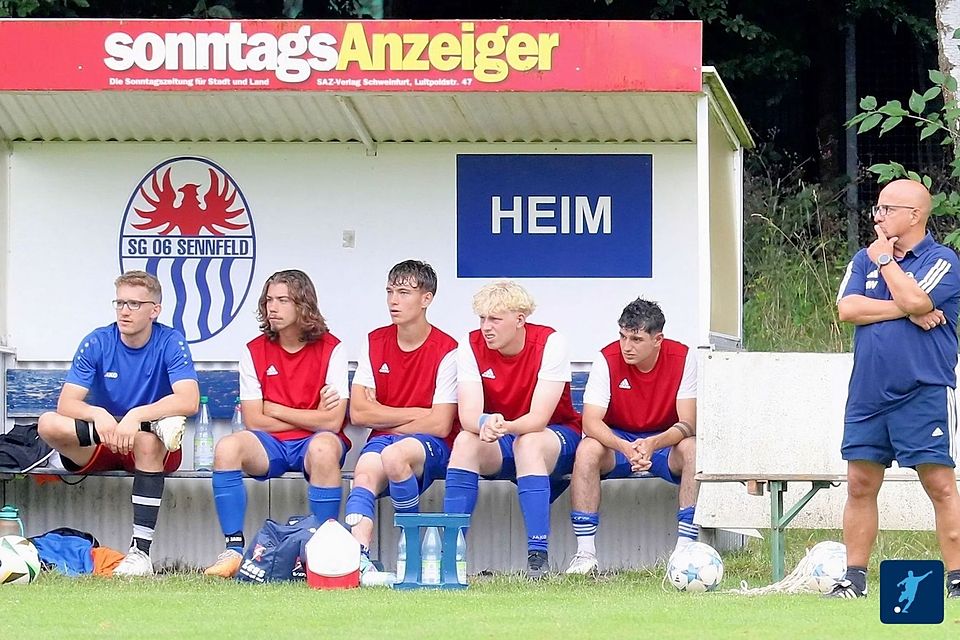 Sennfelds Coach Heiko Windhagen (rechts)