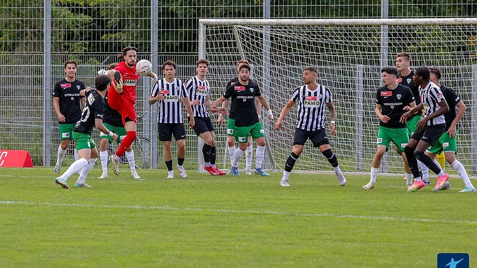Nochmals alles nach vorne geworfen: Doch auch das nützte nichts, Juventus verlor gegen Kreuzlingen 0:1.