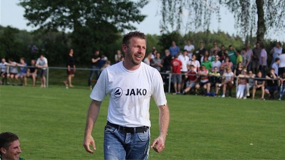 VfB-Trainer Helmut Lugauer musste gehen.  Foto: rtn