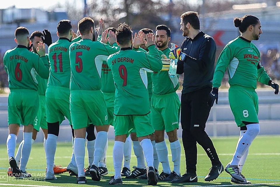 Der SV Dersim Rüsselsheim II hat den B-Liga-Klassenerhalt geschafft. Der SV Dersim Rüsselsheim II hat den B-Liga-Klassenerhalt geschafft.