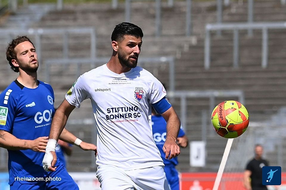 Serhat Koruk verlässt die Rheinlöwen in Richtung FC Emmelshausen-Karbach. Serhat Koruk verlässt die Rheinlöwen in Richtung FC Emmelshausen-Karbach.