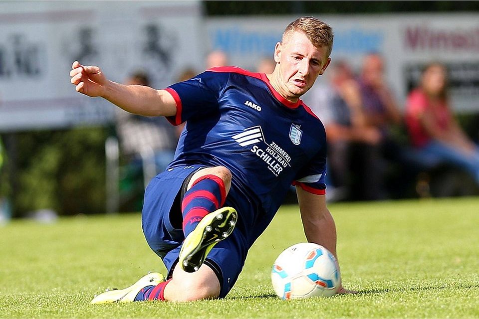 Der FC Untermitterdorf um Torjäger Günther Weinmann steht gegen den 1. FC Viechtach unter Zugzwang F: Weiderer Der FC Untermitterdorf um Torjäger Günther Weinmann steht gegen den 1. FC Viechtach unter Zugzwang F: Weiderer