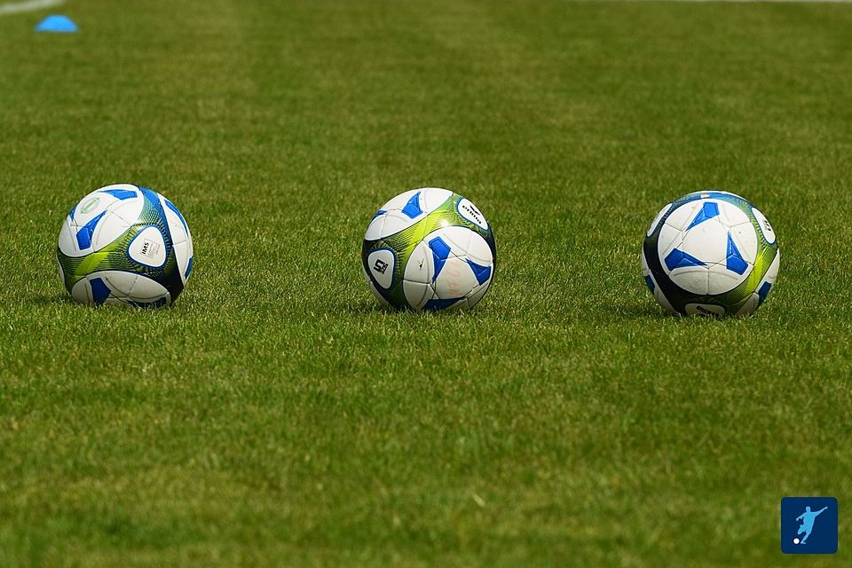 Die U17-Juniorinnen des VfR Warbeyen zeigen eine starke Leistung.