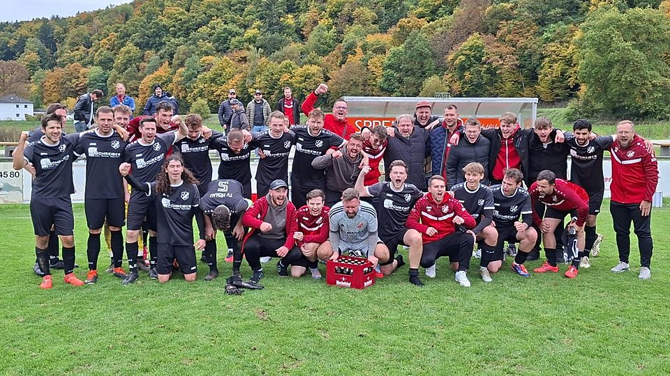 Im 14. Anlauf hat es für den den TV Hemau geklappt mit dem ersten Saisonsieg.