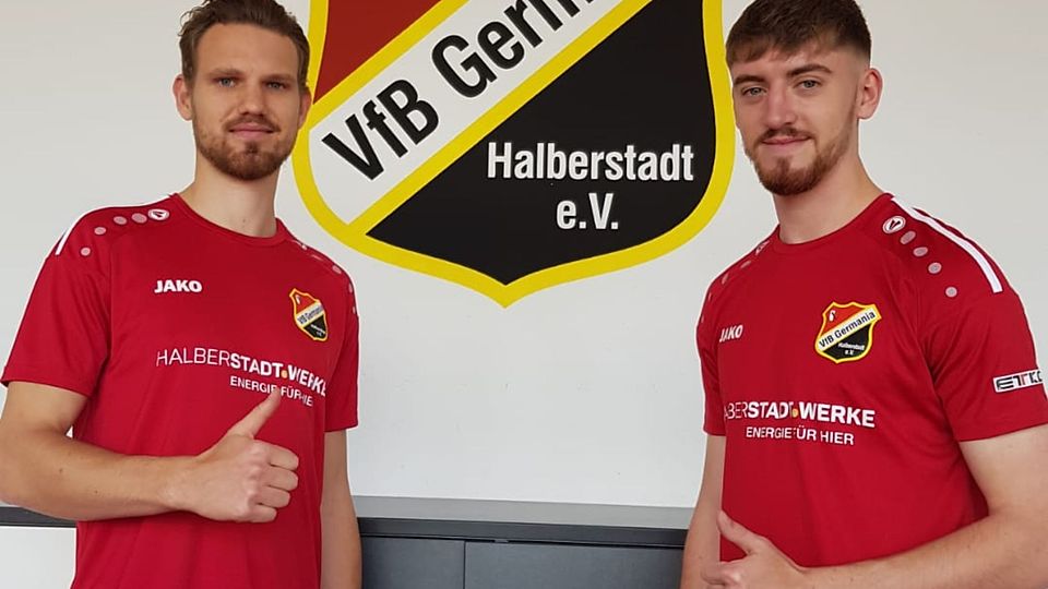 Fabian Wenzel (r.) und Hendrik Kuhnhold bleiben Halberstadt erhalten.