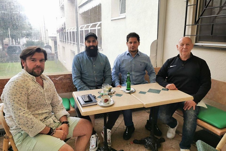Aufbruchstimmung beim TSV: Hakan Tutkun, Mehmet Kirazli, Ilkay Candogan und Manni Geyer stellen Weichen.