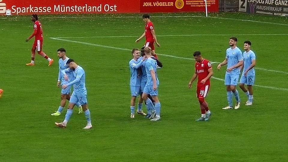 Der VfL Bochum II verteidigte am 12. Spieltag in Ahlen die Tabellenspitze.