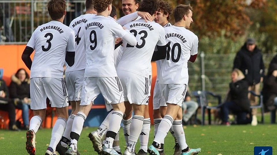 Der SV Münchnerau-Landshut eröffnet am Freitagabend unter Flutlicht die Frühjahrsrunde im Kreisbereich - und das gleich mit einem Kracher: Der TSV Baierbach kommt zum Gipfeltreffen der Kreisklasse Landshut.