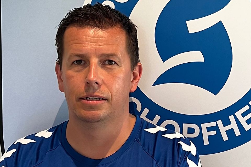 Jörg Nägelin vom Trainerteam des SV Schopfheim fordert im Derby gegen den TuS Kleines Wiesental ein anderes Auftreten seiner Elf.