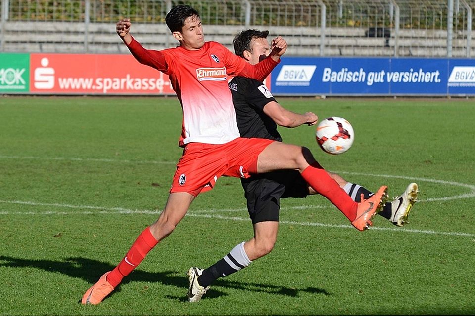 <b>F: Hedler</b> <b>F: Hedler</b>