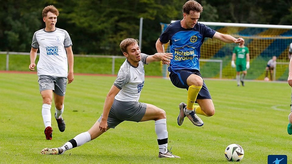 Befindet sich Mühlhausen (blau-gelb) auf dem Sprung zur Meisterschaft?