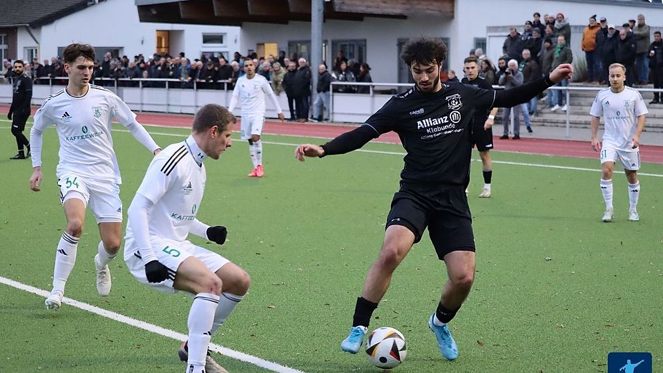 Der Horremer SV gewann das Topspiel gegen beim SC Elsdorf. 