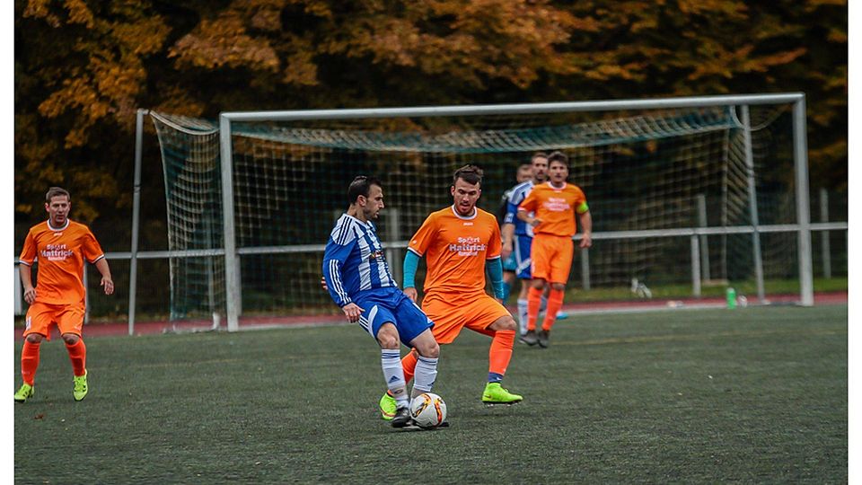 F: Andreas Bornewasser