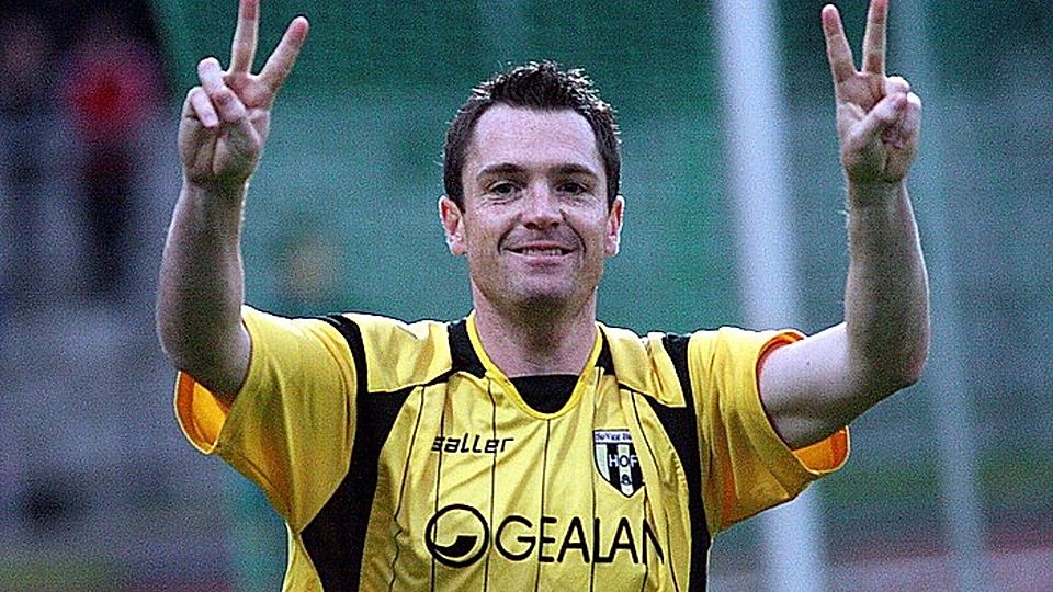 Der Jubel kannte keine Grenzen bei Markus Bächer und der SpVgg Bayern Hof. F: Wagner