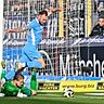 Zum zweiten Mal innerhalb eines Monats gegen die alte Liebe: Patrick Hobsch (M.) und der TSV 1860 München treffen im Tot-Pokal-Viertelfinale auf die SpVgg Unterhaching.