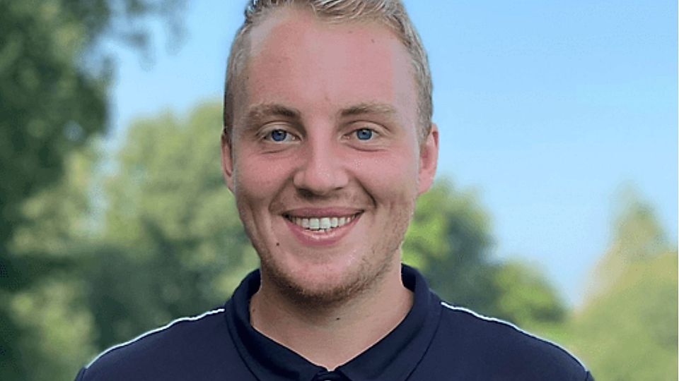 Nicolai Sündermann, Trainer des TSV Oerel-Barchel 
