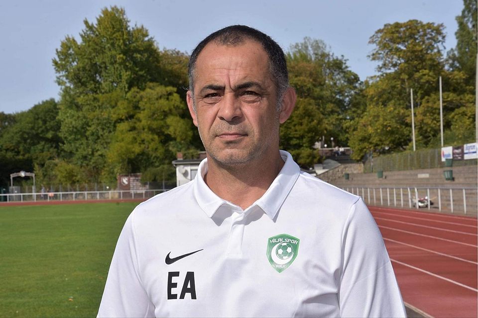 Ekrem Asma bleibt Trainer bei Hilalspor Berlin.
