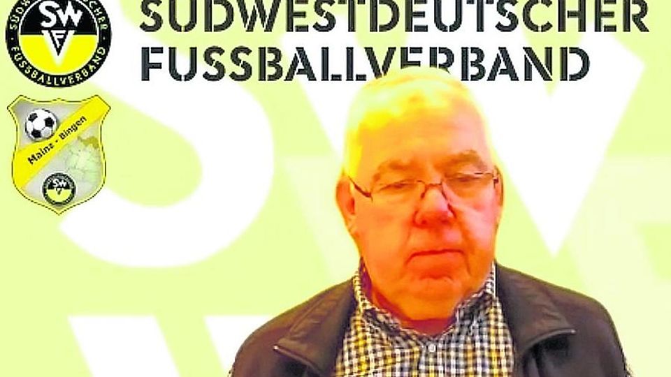 Virtuell wiedergewählt: Gerd Schmitt bleibt Kreisvorsitzender der Fußballer.