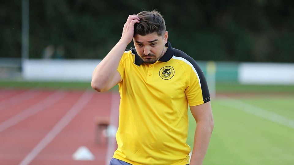 Freisings Trainer Alexander Schmidbauer zeigte sich trotz des Sieges nicht zufrieden mit der Leistung seiner Mannschaft.