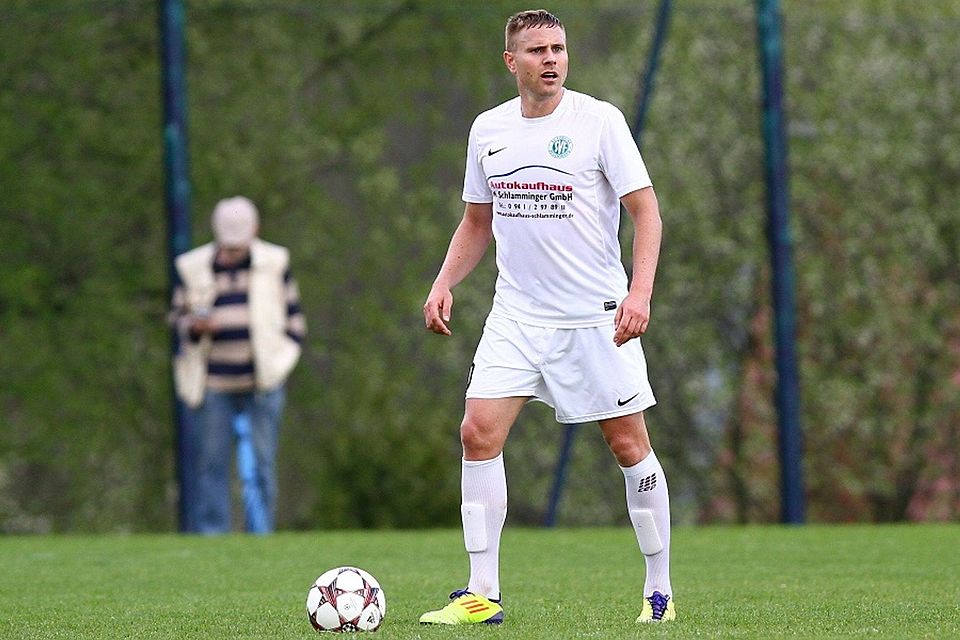 Tim Erfen verstärkt den SV Donaustauf. F: Weiderer
