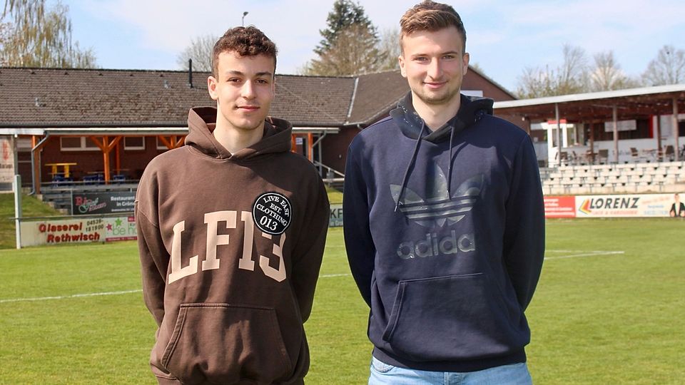 Kay-Fabian Adam (links) und Gerret Grage (rechts) spielen kommende Saison gemeinsam für den SV Eichede.