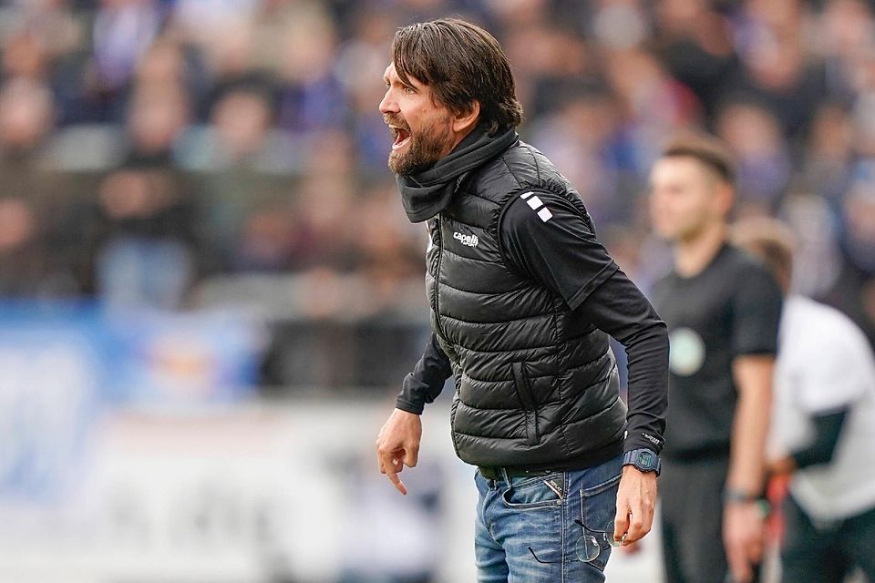 Wählte vor dem Heimspiel gegen Viktoria Köln erneut klare Worte: Türkgücü Münchens Trainer Peter Hyballa.