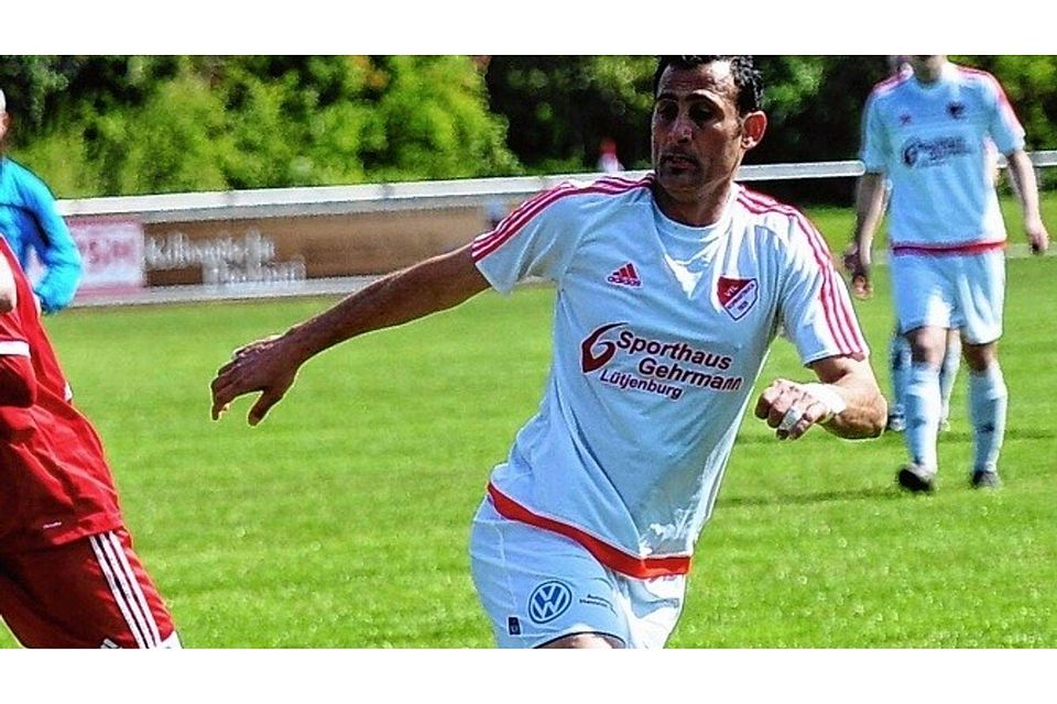 Bester Schütze: Mit drei erzielten Toren ist Reza Jalali  der treffsicherste Akteur des VfL Schwartbuck. Foto: Stark