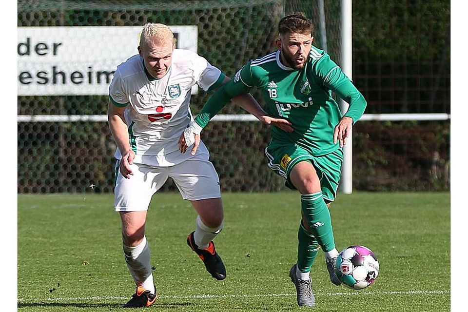 Luca Gerhardt (rechts), hier im Dress von Alemannia Waldalgesheim  gegen Mülheim-Kärlich, löst mit seiner Rückkehr große Freude beim TSV Gau-Odernheim aus.	