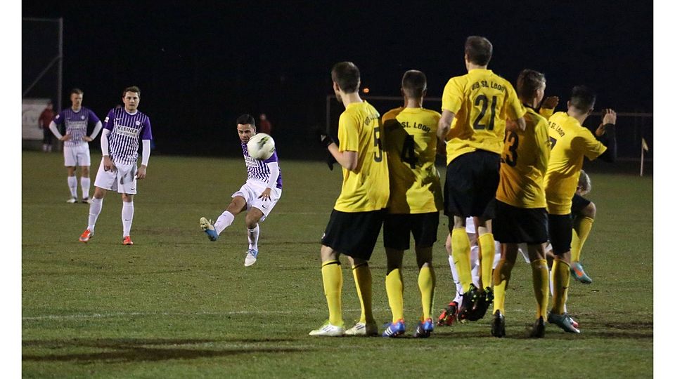Durch einen 0:2-Sieg beim VfB St. Leon, zog der 1. FC Nöttingen zum vierten Mal in Folge ins Halbfinale des bfv-Pokals ein.  F: Foto Pfeifer