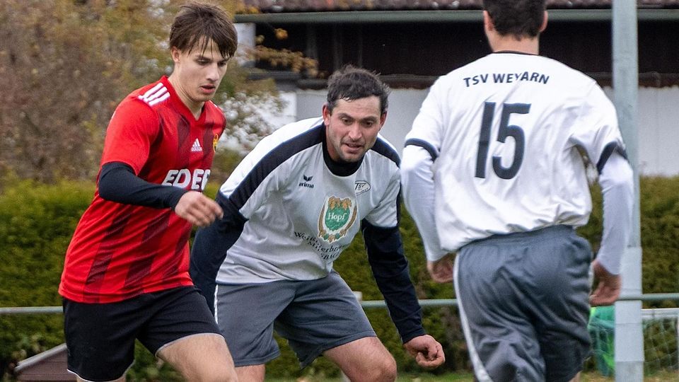 Umkämpft und taktisch war das Derby zwischen dem TSV Weyarn und dem TSV Otterfing.