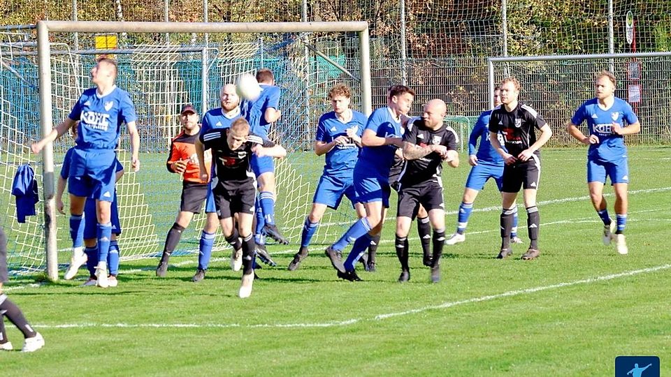 Spielszene Absteiger SC Achmer - TV Bohmte