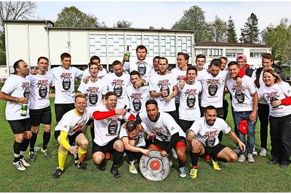 In 28 Ligaspielen ohne Niederlage: die Fußballer des TSV Waldenbuch steigen mit 16 Punkten Vorsprung auf. Foto: Yavuz Dural