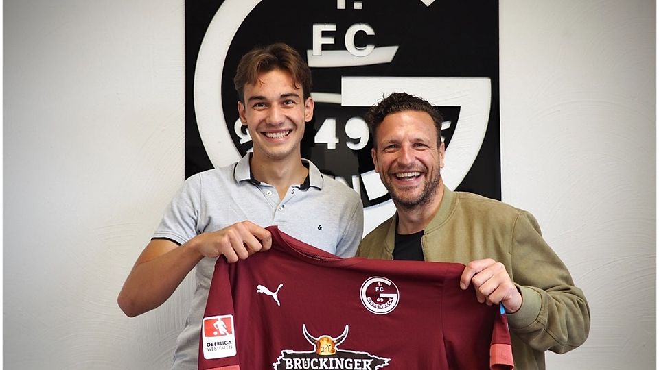 Mit Ben Wolf  (Foto, links) verpflichtet der FCG nun einen solchen Spieler vom Ligakonkurrenten SC Preußen Münster U23.