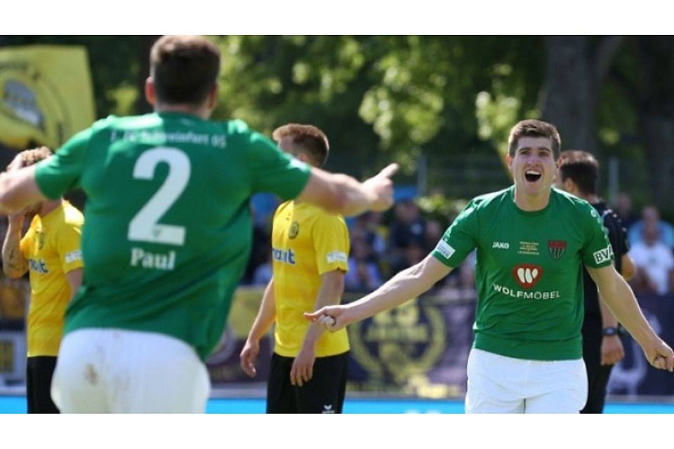 Mit seinem klasse Führungstreffer im Totopokal-Finale in Bayreuth ebnete Kevin Fery (re.) seinen Schnüdeln den Weg zum erneuten Einzug in den DFB-Pokal. F: Scheuring