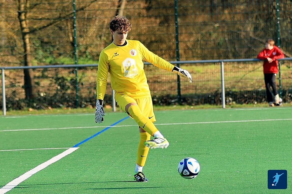 Simon Müller hielt den FCO mit mehreren Paraden lange Zeit im Spiel.