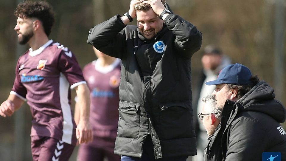 Paloma-Coach Marius Nitsch beim 0:1 gegen HT 16.