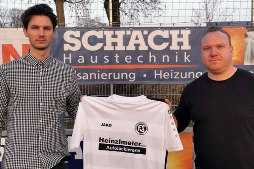 Neue Herausforderung: Gerhard Lösch (r.) heuert zur neuen Saison beim ambitionierten FSV Pfaffenhofen an. Links: Fabian Wagner, sein künftiger Co-Spielertrainer. 