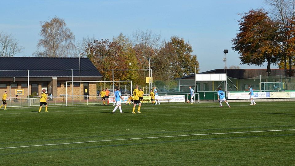 <b>F: Björn Niedrig</b>