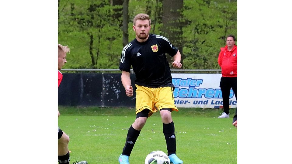 Joshua Ernst rettete dem TSV Apensen II in der Nachspielzeit einen Punkt.