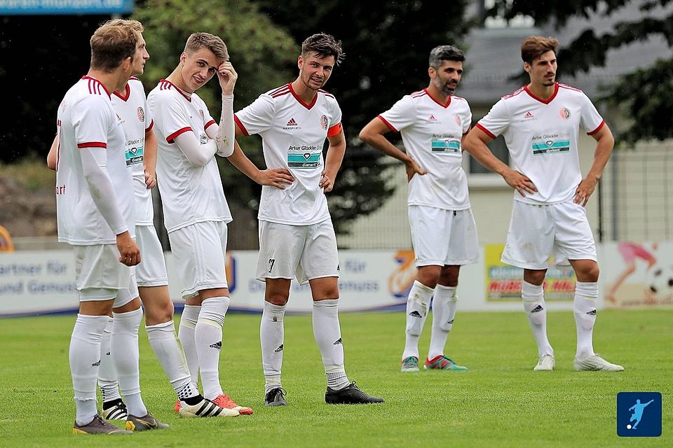 Lange Gesichter waren bei Viktoria Kahl in der Bayernliga - leider - Alltag.