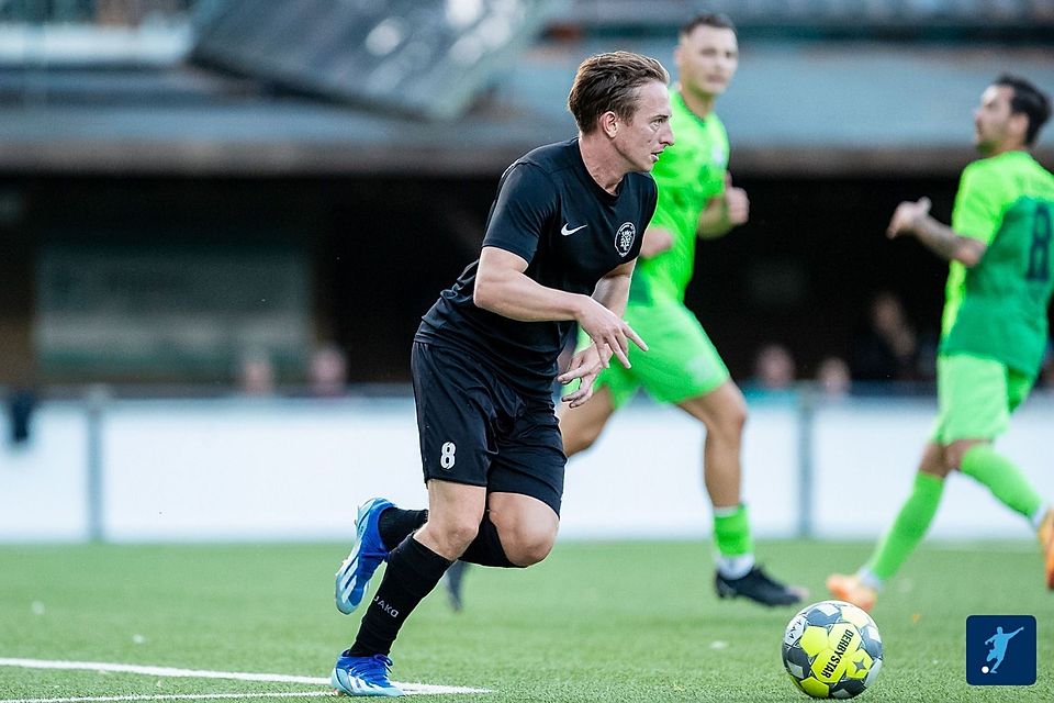 Paul Lutterbüse (am Ball) ist einer von vielen Okrifteler Spielern mit Wiesbadener Hintergrund. Von daher dürfte das Aufsteiger-Duell mit dem SV Wiesbaden wie ein kleines Derby sein.