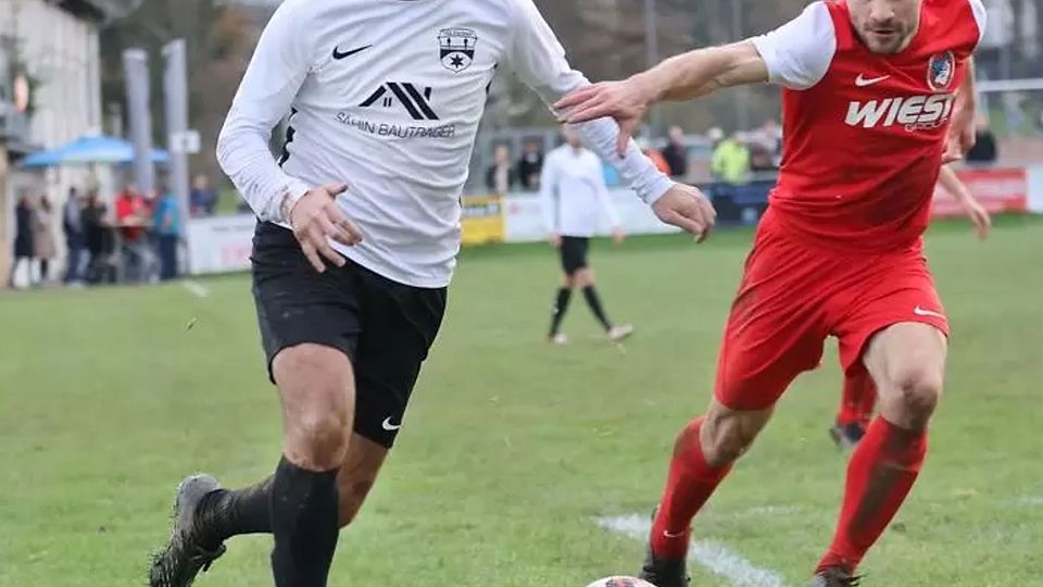 Özgün Uysal nutze mit der TSG Steinbach einen Patzer des TSV Höchst in der Kreisoberliga Dieburg/Odenwald und steuerte zum Sieg gegen die KSG Georgenhausen einen Treffer bei.