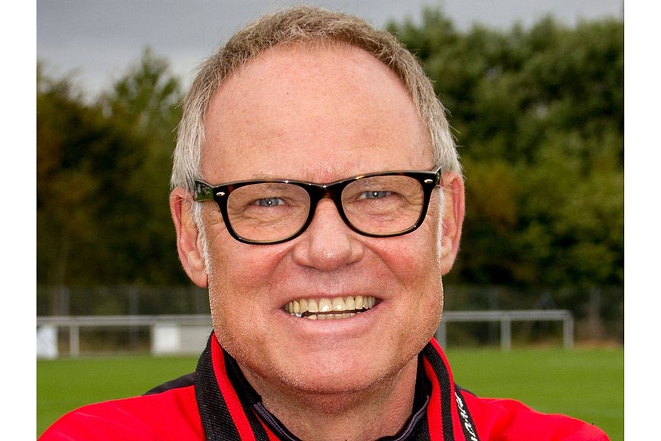 Trainer Dietmar Dierlamm bleibt dem SV Neuhausen erhalten. Foto: PZ-Archiv