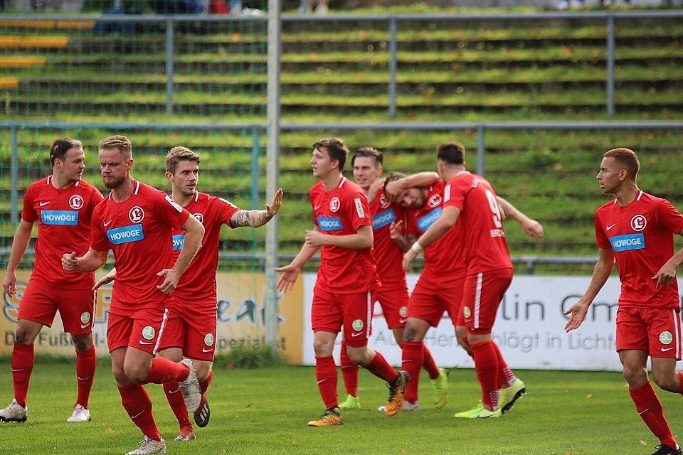 Philipp Kulecki (zweiter von links) wird in Zukunft nicht mehr in der Regionalliga Nordost jubeln.