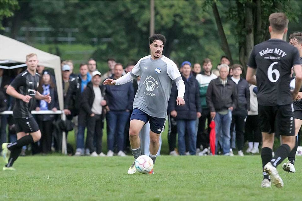 Zakaria El-Omrani mit der FSG Ostseeküste im Aufstiegsspiel letzte Saison beim Kieler MTV. 