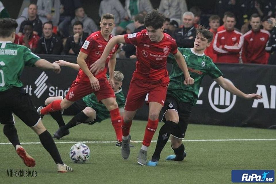 Der FuPa-Liveblog rund um das U19-Hallenturnier im Sindelfinger Glaspalast.