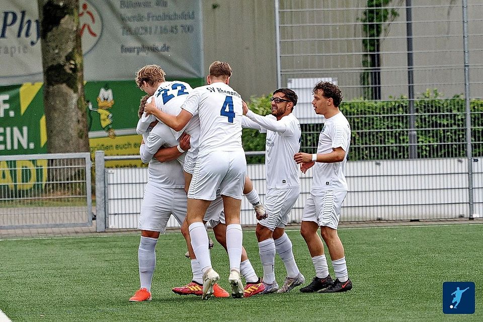Rhenania Bottrop bekommt es mit dem starken 1. FC Hirschkamp zu tun.