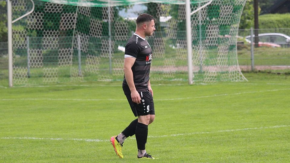 Neue Aufgaben auf den Platz - Neue Rolle auch neben dem Platz: Max Töpfer bei der SG Lauscha/Neuhaus.