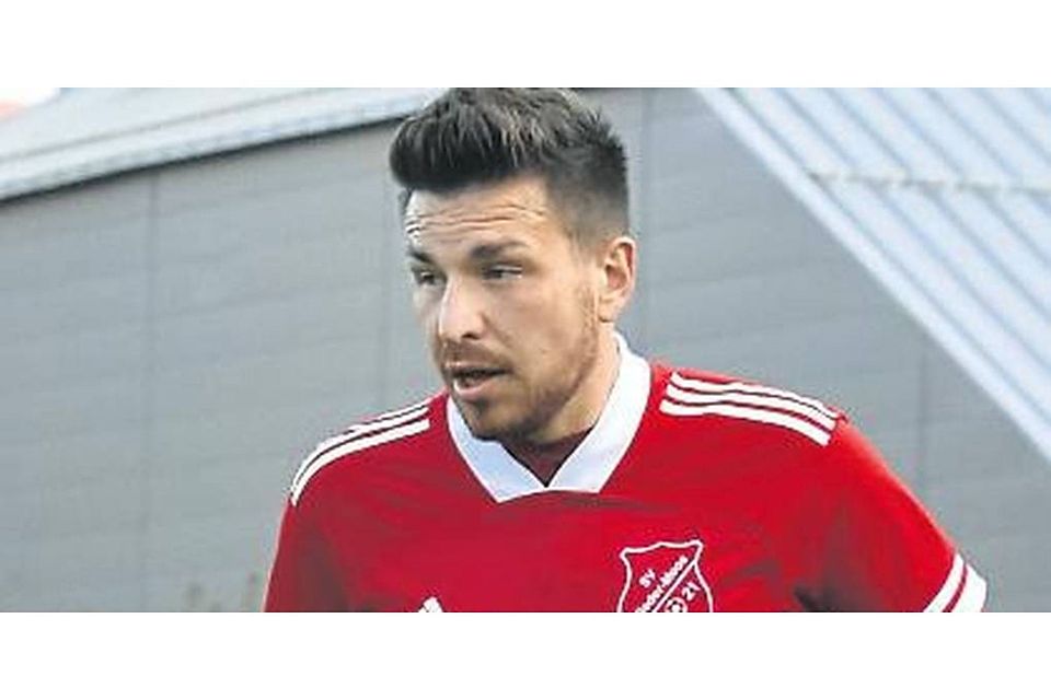 Bereits seit 2016 im Amt, bleibt Sebastian Otto dem SV Nieder-Moos über den Sommer hinaus als Spielertrainer erhalten. Foto: Zinn 